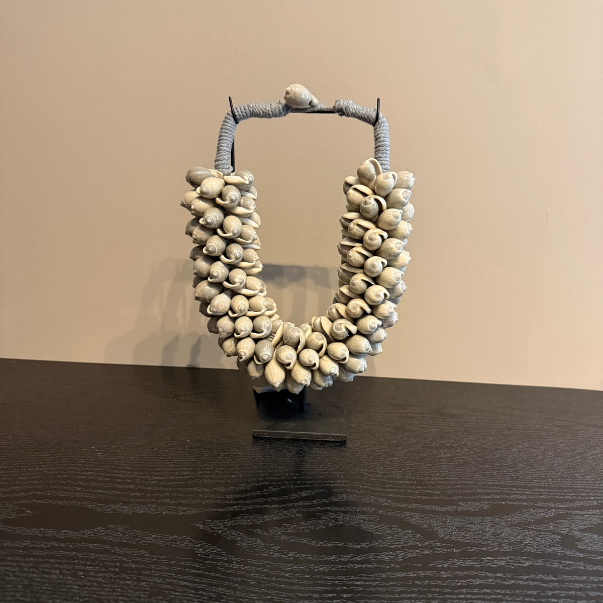 Schelpen ketting op voet M